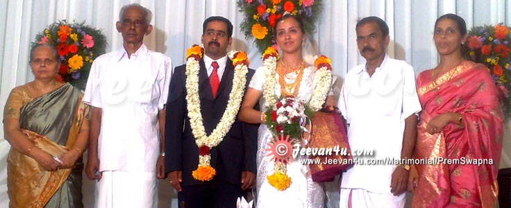 Prem Swapna wedding Family photo